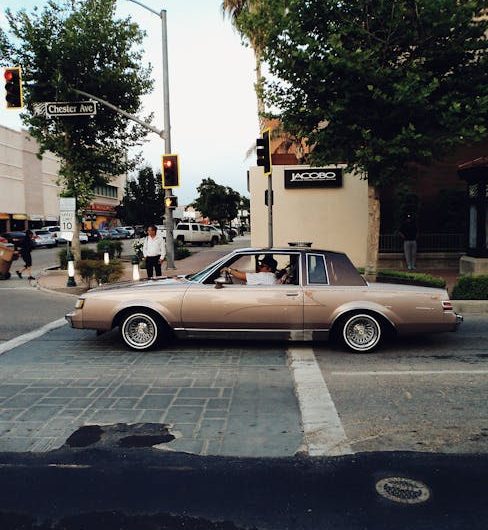 Best Chauffeur Driven Business Car Service for Company Meetings in Miami Florida