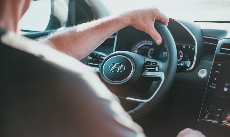 Luxury Car Limo Service for Special Occasions in Downtown Miami