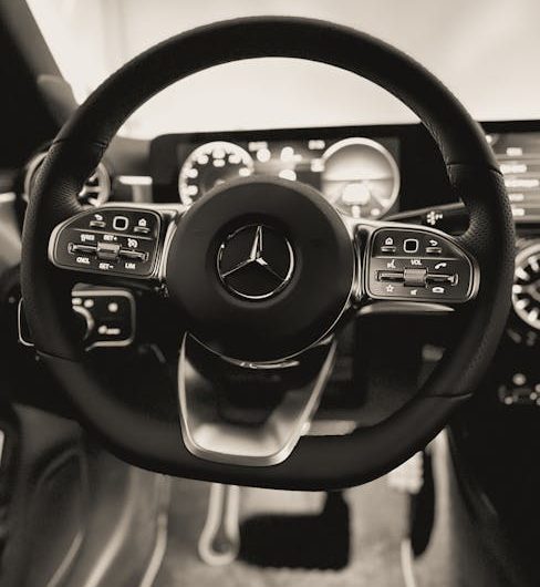 Miami Chauffeur Service Elevating Corporate Travel in South Florida