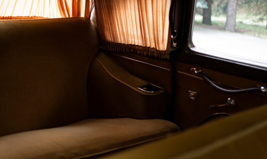 Luxury Car Service for Business Travel in Miami