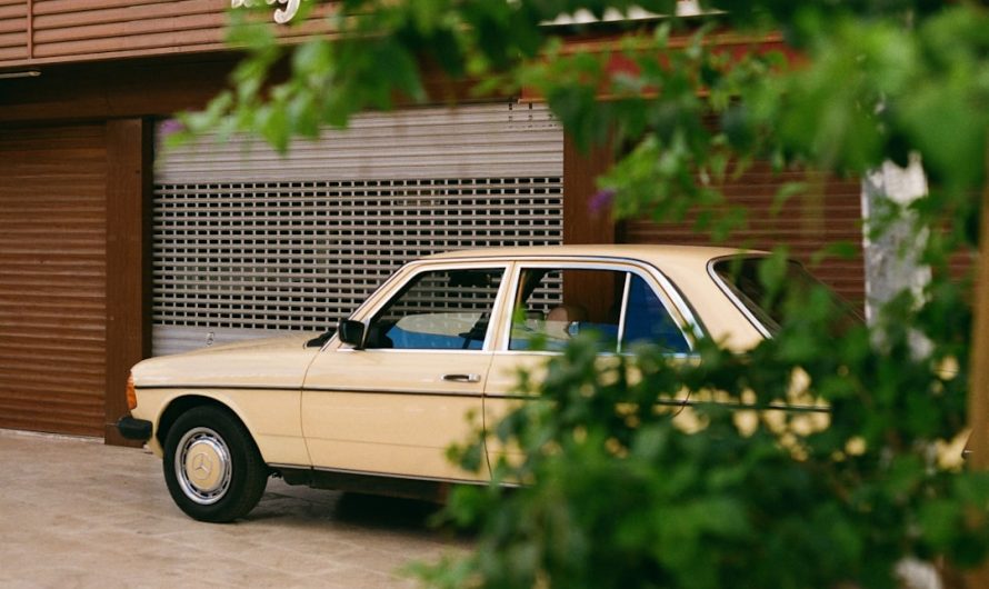 Luxury Chauffeur Services for Anniversary Celebrations in Miami