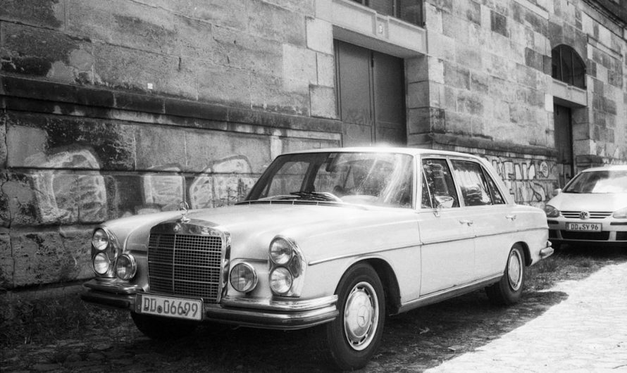 Planning a Night to Remember Limousine Service Miami for Anniversaries