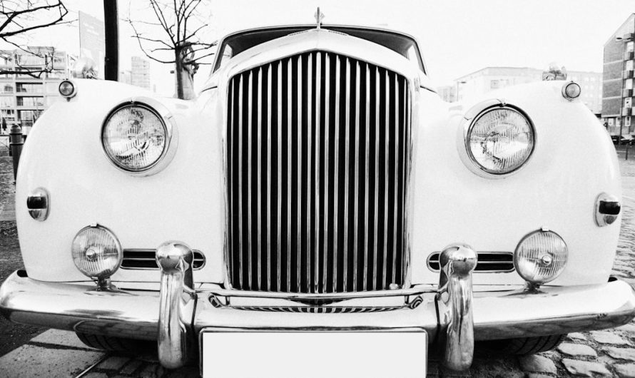 Luxury Chauffeur Service for Business Meetings in Miami